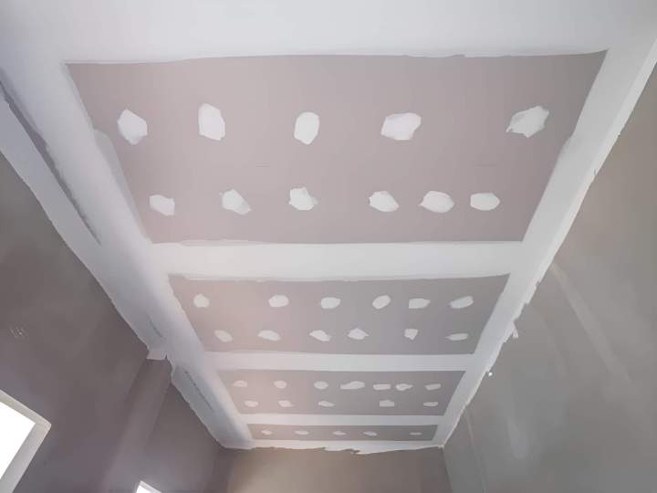 Plâtrerie traditionnelle et moderne, cloisons et plafonds.